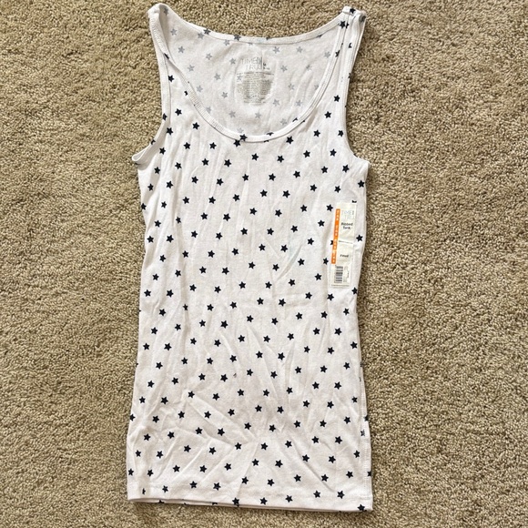 Time and Tru White Tank Top with Black Star Pattern - Picture 1 of 3